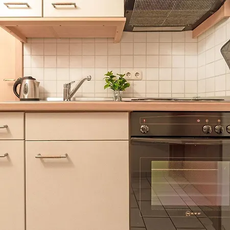 Fahrenkrug Oststurm * 샬베우츠