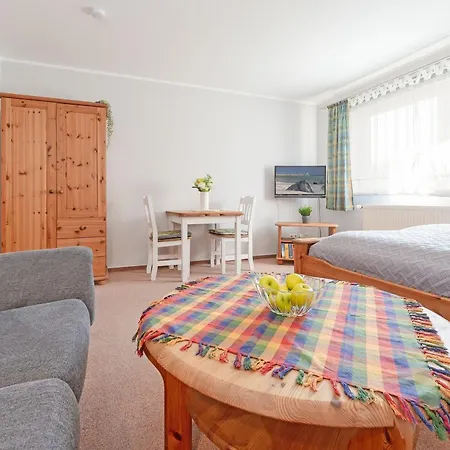 Fahrenkrug Oststurm 샬베우츠